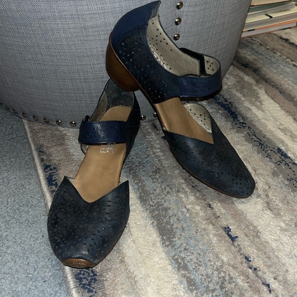 Rieker Women’s Mary Jane Mirjam Heels - Picture 3 of 13